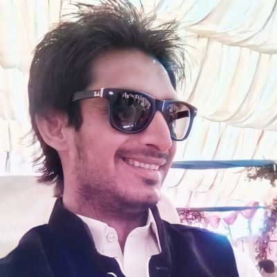 Alikathia12's profile picture. 