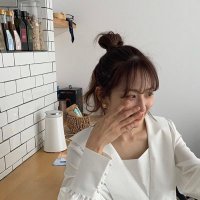 y (@y04854279) Twitter profile photo
