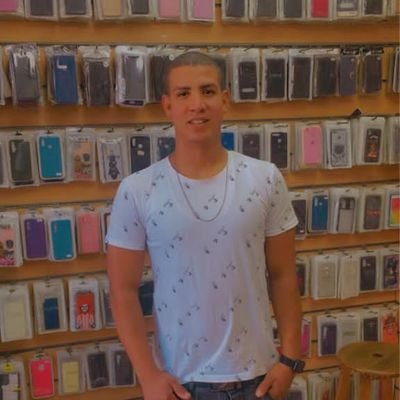 Mohamed31450087's profile picture. اوحب