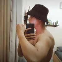 kevin T (@bui17755002) 's Twitter Profile