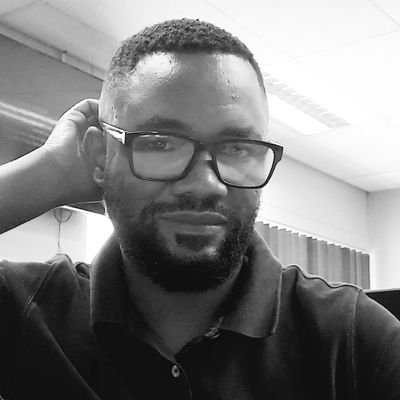 MaandaMindloz's profile picture. Outdoors activities and Good Deep House Music 🎶  @chelseafc & @kaizerChiefs