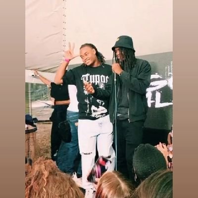 Lee0FG's profile picture. ONE FAMILY GUNZ🐺