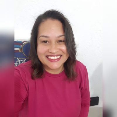 TadilaNascimen1's profile picture. Alguém que vive arriscando tudo, pois se não eu seria apenas um pedaço inerte de moléculas montada aleatoriamente à deriva por onde o universo me assoprasse