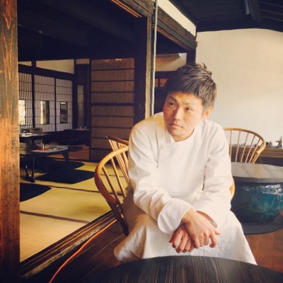 株式会社リトモ代表取締役。👨🍳自ら厨房に立ちつつ、飲食店3店舗、一棟貸切り宿など古民家リノベーション店舗経営と温泉街活性化。飲食店立ち上げ支援・メニュー企画開発。#ハンターシェフ #狩猟 #会社経営 #ミシュラン新潟2020 #ゴエミヨ2023 掲載