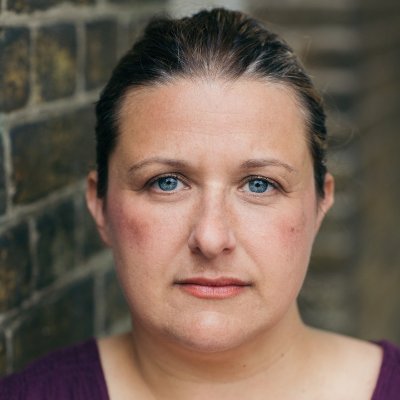 Represented by RWG Management rollo@rwgmanagement.co.uk +44(0)7760 654330 @managementrwg Drama Studio London Graduate @Drama_Studio. Voice-over Artist.