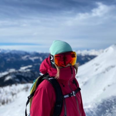 🇸🇰 Bratislava - Rajecké Teplice | project manager | passionate baker | road & mtb bike | ski(touring) | foodie | books | garden
#standwithukraine 💙💛🇺🇦