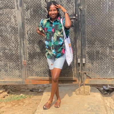 Eewah3's profile picture. Blvck is Gold