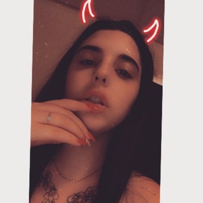 🖤22 &&’ a Scorpio🖤🍃Stoner goddess🍃Tatted/pierced babe💵Cashapp:$badbish710💵