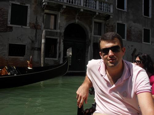 sertacargin's profile picture. 