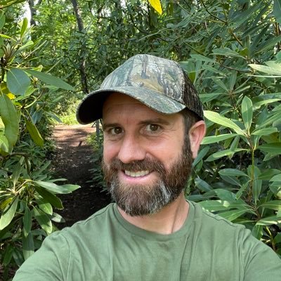 Hey, I'm Travis, and I love gardening! I'm growing flowers, fruits and native plants that attract wildlife. 🌱🌈#growwildwithme