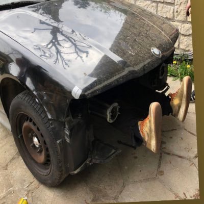 PixelsWhite's profile picture. hé oui