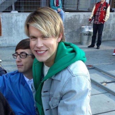 (almost) daily pics, gifs and videos of chord as sam!! turn notifications on!!