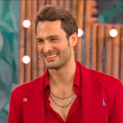 TeamUmarRiaz_'s profile picture. #UmarRiaz ♡♡