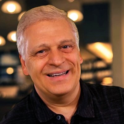 Patriot, host of Renegade Media News, Co-Host of Unraveling the News, entrepreneur, speaker, author, coach. #USA #entrepreneur