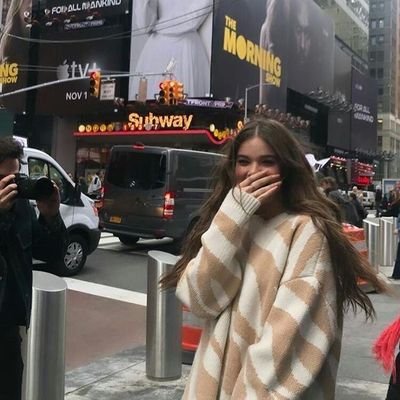 𝐒omeone 𝐭old 𝐦e 𝐬tay 𝐚way 𝐟rom 𝐭hings 𝐭hat 𝐚ren't 𝒴ℴ𝓊𝓇𝓈..