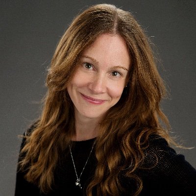 CatMorWrites's profile picture. Writer, journalist, Northern Irish expat.