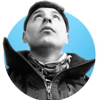 aperezmendizaba's profile picture. UX | UI | Web De(s)veloper y geek de tiempo completo. Zurdo, gimnasta, bailarín y maestro en comunicación visual.