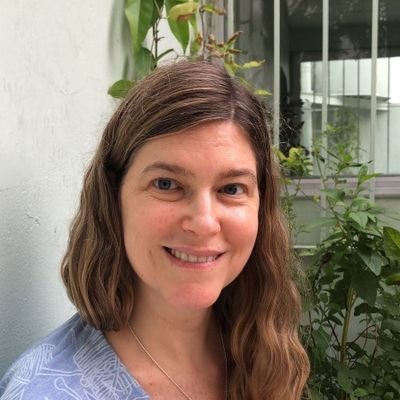 Luanabik's profile picture. 