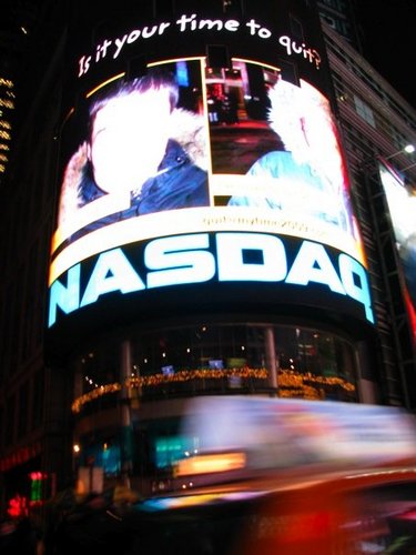 http://t.co/TCZzoEgo7h is designed to give investors of all levels insight and a portal to trade stock online.