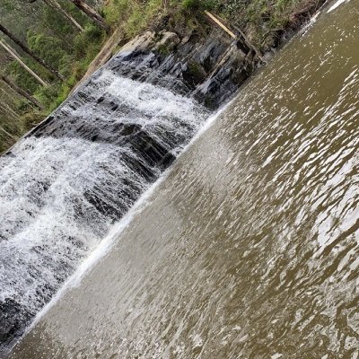 Aus🇦🇺
4wdin
Huntin 
Fishin
Country boy 
Rum on🥃