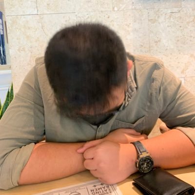 Carloloux's profile picture. Eat sleep play repeat