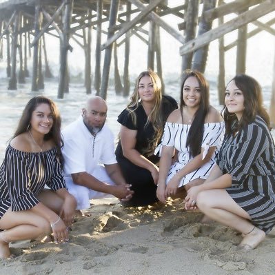 East High School Softball🥎 | Explosion Utah-Rollin🥎 | Husband to a loving wife | Proud father of student athletes | #GirlDad #StayBolted ⚡⚡#BTFU