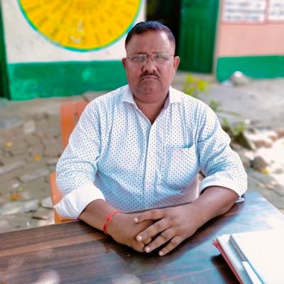 वरिष्ठ उपाध्यक्ष ((उत्तर प्रदेशीय प्राथमिक शिक्षक संघ, आजमगढ़ ))