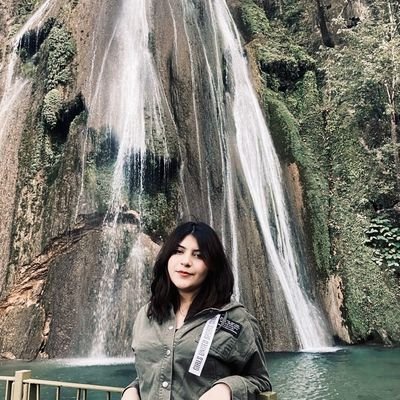 Annlea_23's profile picture. I love Cats
Soy la waifu de Taehyung