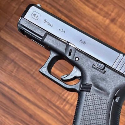 custom made guns at mc-k
