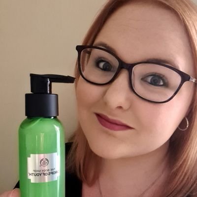 🌸Independent Consultant & Team Leader - The Body Shop at Home

🌸Mum of 4

🌸Defence Wife