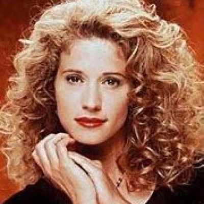 Nancy Travis