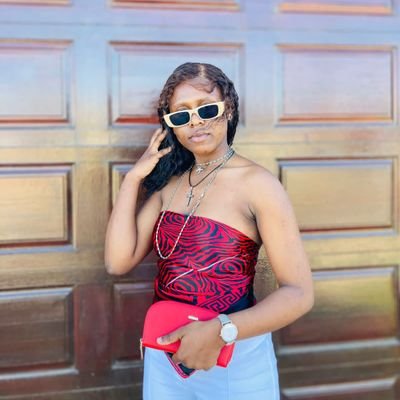 mahlamba ngobisi ngoba amanzi ayamtyabula
ig handle - makhanyie_ |