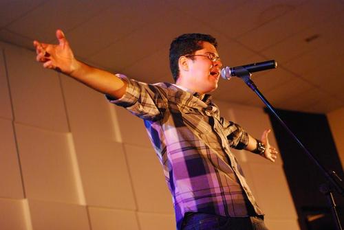 Engenheiro, Cristão, Cantor, Compositor e o mais importante Filho de Deus!