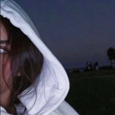 geballyaboellil's profile picture. احب عيونك يلي تقرا💜