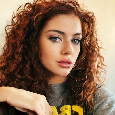 rhiannawilson01's profile picture. 