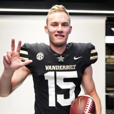 Vanderbilt Football ⚓️⬇️ 🇦🇺