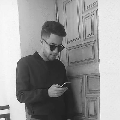 OualiYoucef5's profile picture. 