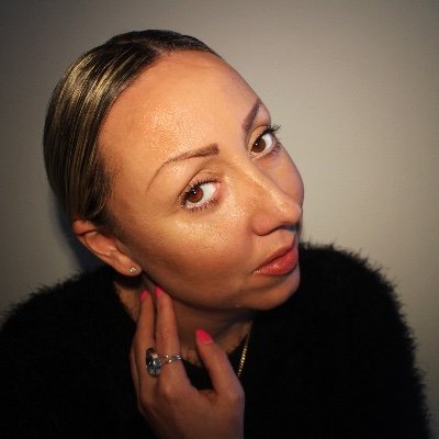 Vickysoul's profile picture. One thing you can give and still keep is your word!