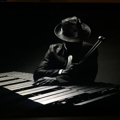 Classically Trained Jazz Vibraphonist

Bookings: Thaddeustukes@gmail.com 
#LetsVibe 
https://t.co/gWykeSQ529