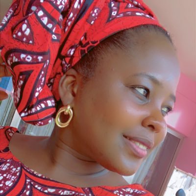 présidente fondatrice de l’association SAHEL ESPOIR. tu es responsable de ton avenir