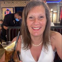sharon gregory (@shazza232425) 's Twitter Profile
