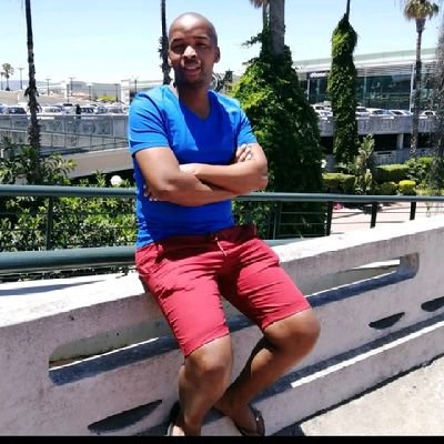 sfiso799's profile picture. CEO of Sfisocatecleaning// Book lover📙📖// music// traveling // adventure // What is Normal?