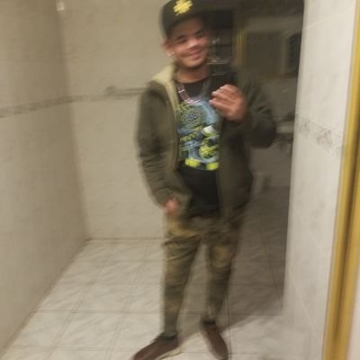 Alberto69936891's profile picture. Sencillo buena onda