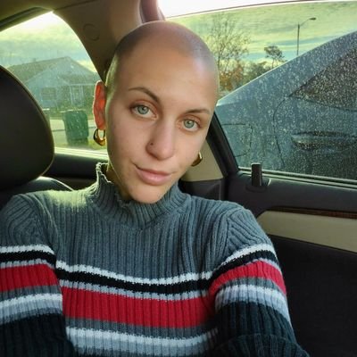 vern_ren's profile picture. she/her
🕸 bipedal naked mole rat that likes to grow plants