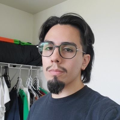 Solitaire enthusiast | NFT hater | Light up keyboard enjoyer