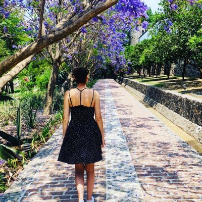 KarlaPriti's profile picture. Creadora del blog Diario de un Desempleado y Kundalini yogui 🧘🏼‍♀️en el intento por llevar una vida más sana🌿 feliz🌈 y santa🙏🏼