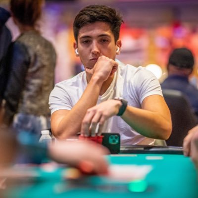🦅 Professional Poker Player & Vlogger 💵 I help you make better decisions in Poker 📈 Links to everything below ↘️