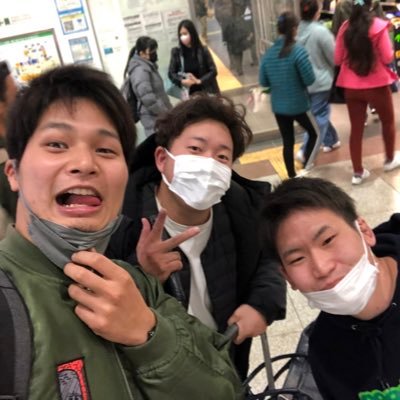 KG→JIU→サラリーマン👨‍💼                      インスタフォローして😊