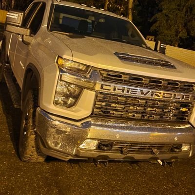 netintontin93's profile picture. 