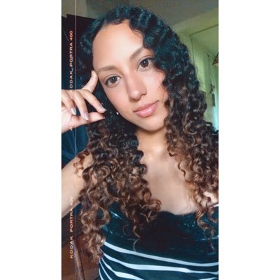 ali_larraudt's profile picture. que crezca hasta el cielo la llama de tu corazón🔥